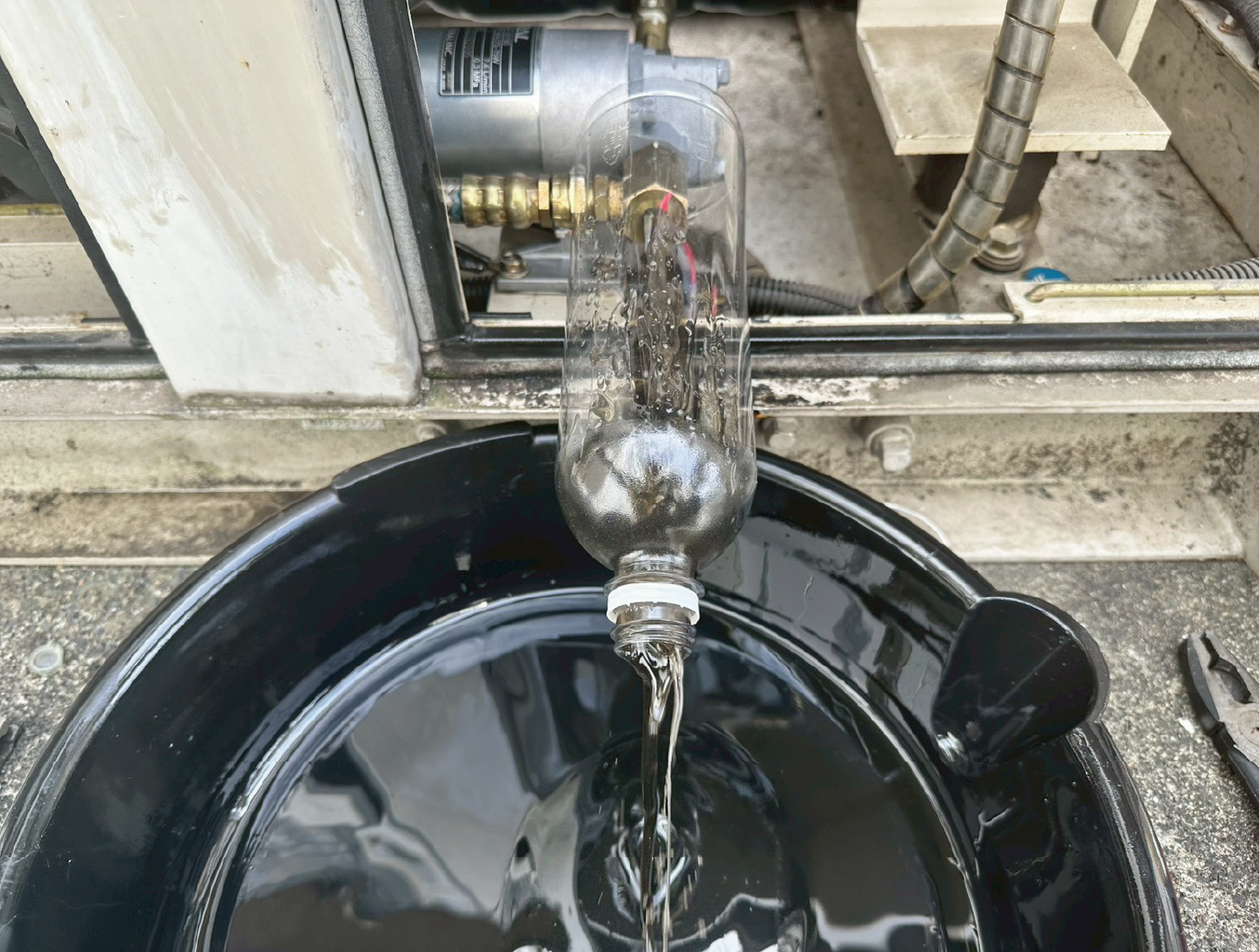 プライミングポンプ交換