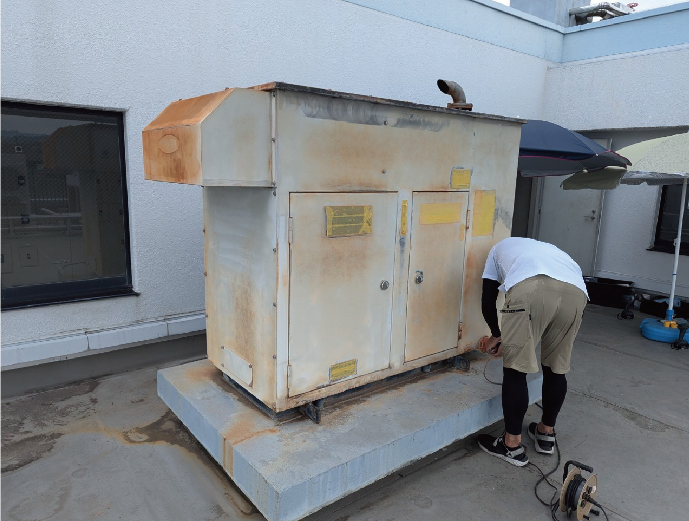発電機外壁塗装